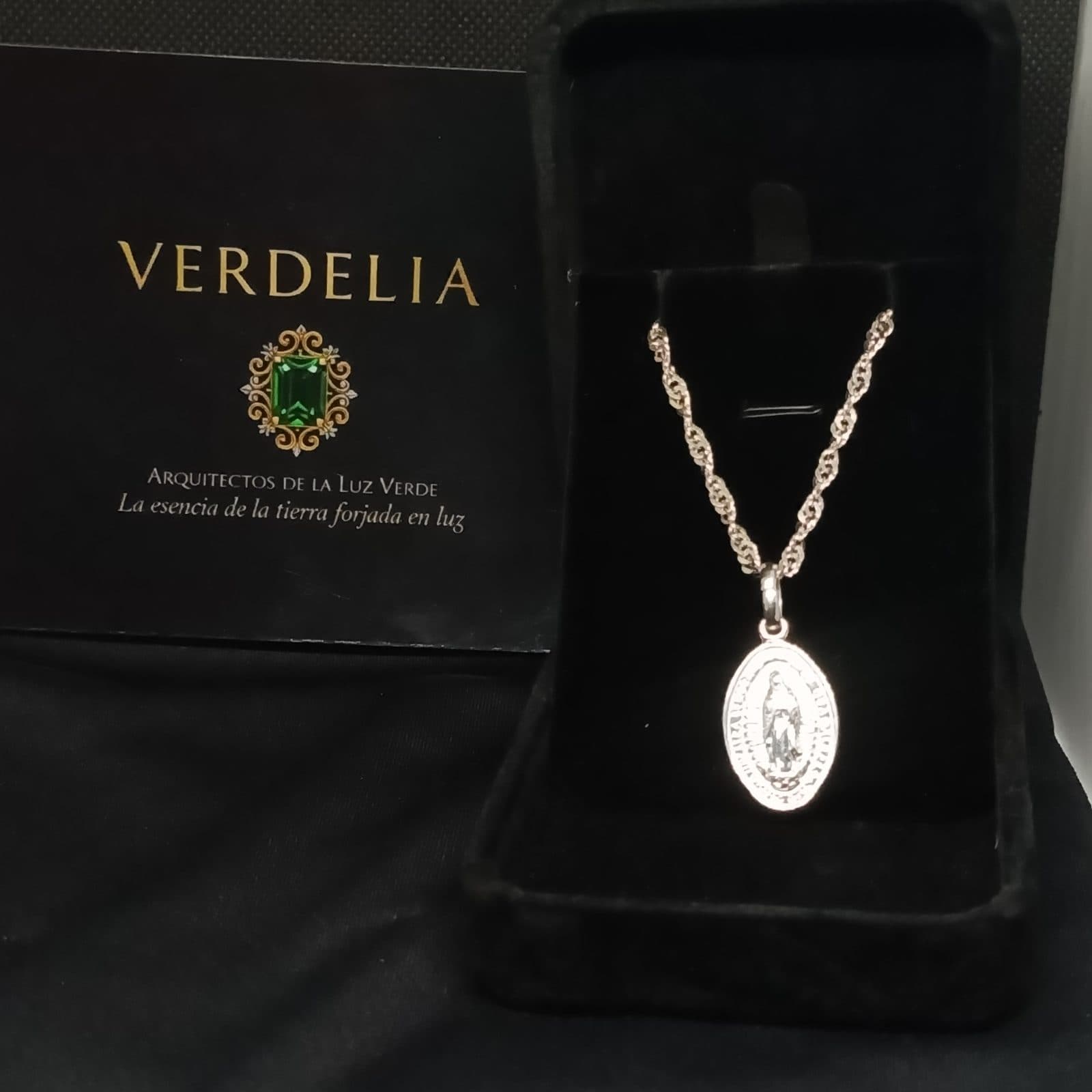 CADENA Y MEDALLA "VIRGEN DE GUADALUPE"